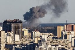 Kiev bị tấn công tên lửa