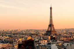 Paris mất danh hiệu thành phố lãng mạn nhất châu Âu