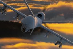 UAV Mỹ chạm trán máy bay Nga trên biển Đen: Chuyện gì có thể xảy ra tiếp theo?