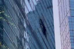 VIDEO: Trung tâm tài chính của Moskva lại bị UAV tấn công
