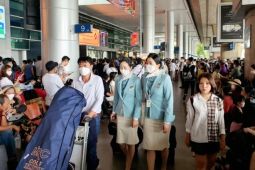 Sân bay Tân Sơn Nhất đón lượng khách cao kỷ lục trong ngày mùng 4 Tết