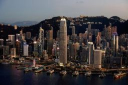 Hong Kong thêm các điều khoản an ninh vào mua bán đất