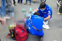 Khánh Hòa: Cán bộ ngân hàng lái xe Mercedes tông chết Việt kiều Canada rồi rời...