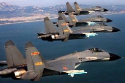 28 máy bay quân sự Trung Quốc áp sát Đài Loan