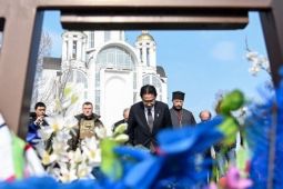 Thủ tướng Nhật Kishida tới khu vực 'thảm sát Bucha' ở Ukraine