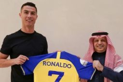 Mất việc vì C.Ronaldo, Chủ tịch Al Nassr nói lên thực tế đau xót