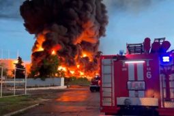 Ukraine lên tiếng sau vụ kho dầu Nga ở Crimea bất ngờ cháy dữ dội