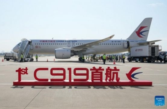 Bên trong máy bay chở khách đầu tiên do Trung Quốc sản xuất