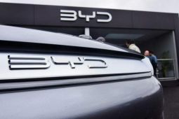 BYD vượt mặt Tesla giành hợp đồng EV lớn tại Indonesia, tham vọng tiến vào thị...