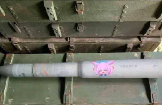 Những quả đạn pháo Nga có chữ Trung Quốc gây xôn xao ở Ukraine